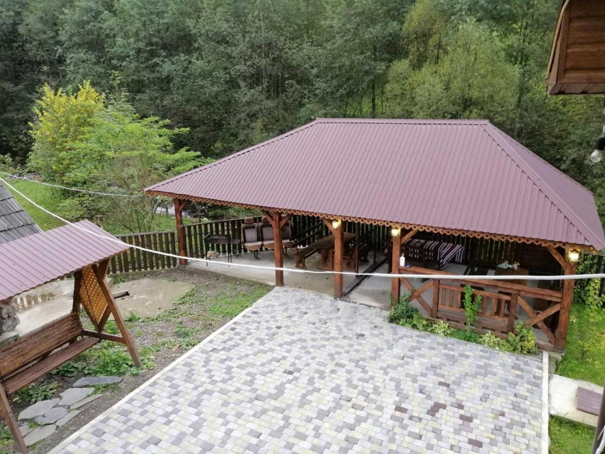 Коло Гір Hotel โกโลชาวา ภายนอก รูปภาพ