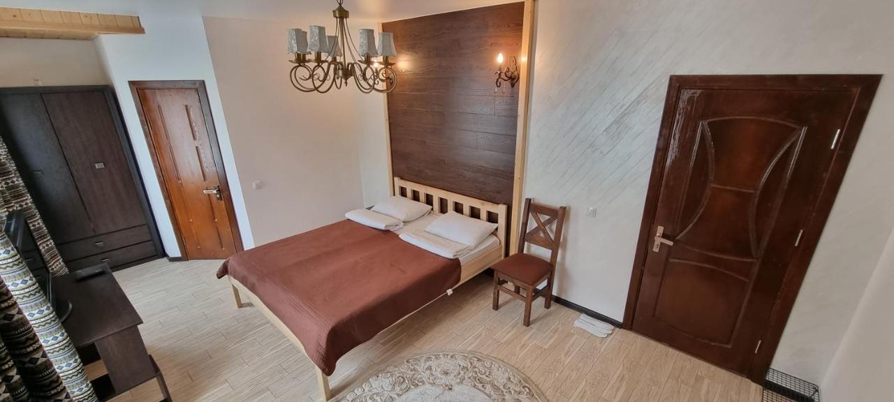 Коло Гір Hotel โกโลชาวา ภายนอก รูปภาพ